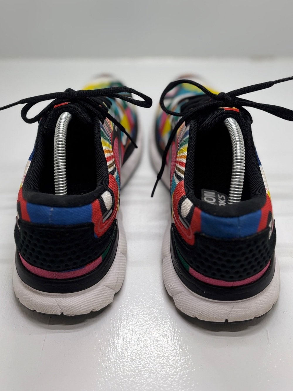 Brooks Trace 2 x Lisa Congdon Pride Running Shoes Men's 11 Multicolor Sneakers - Picture 10 of 15